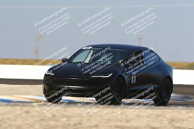 media/Nov-08-2025-Speed Ventures (Sat) [[1c7a6332f5]]/TC A/Session 3 (Turn 3)/